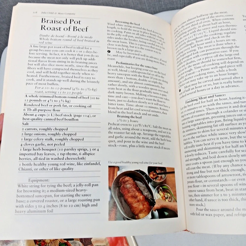 Vintage Julia Child & More Company Cookbook‎ 1979 HC French Recipes READ